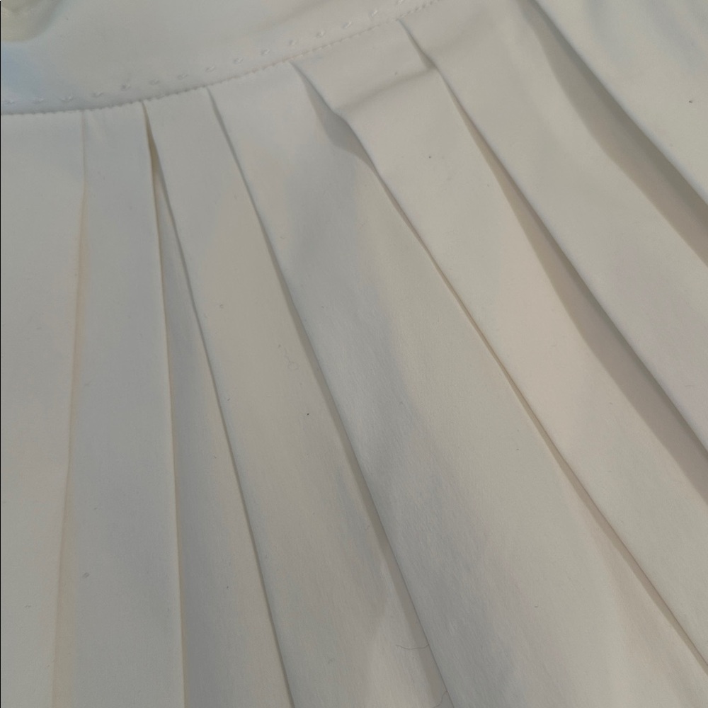 New Elie Tahari White A-Line Skirt. Size 4. - Picture 5 of 9